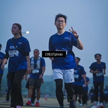 Runner Photo 7500449