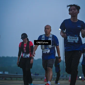 Runner Photo 7500467