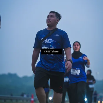 Runner Photo 7500477