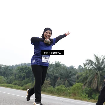 Runner Photo 7500488