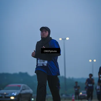 Runner Photo 7500502