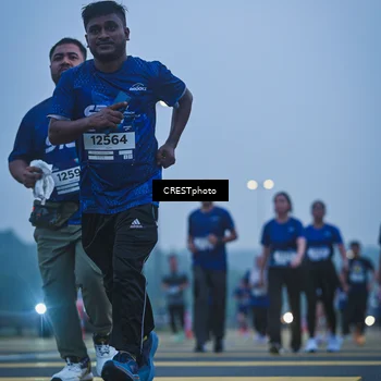 Runner Photo 7500511