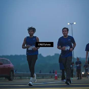 Runner Photo 7500514