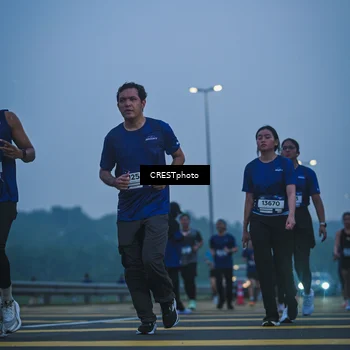 Runner Photo 7500516