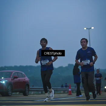 Runner Photo 7500523