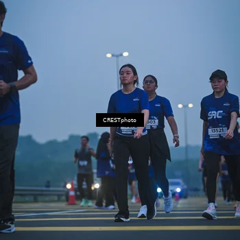 Runner Photo 7500524