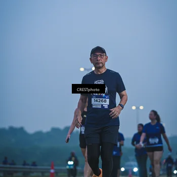 Runner Photo 7500538