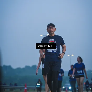 Runner Photo 7500541