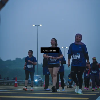 Runner Photo 7500544