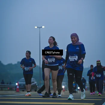 Runner Photo 7500549