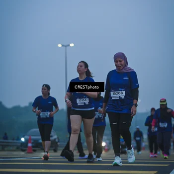 Runner Photo 7500551
