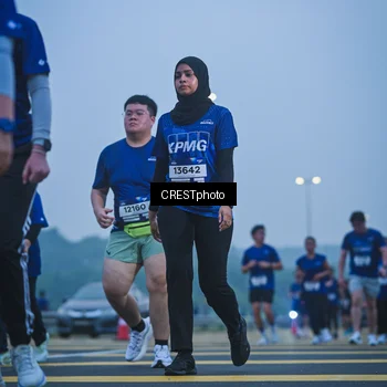 Runner Photo 7500638