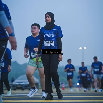 Runner Photo 7500643