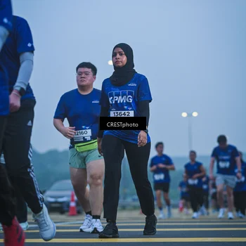 Runner Photo 7500644