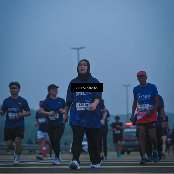Runner Photo 7500663