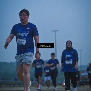 Runner Photo 7500665