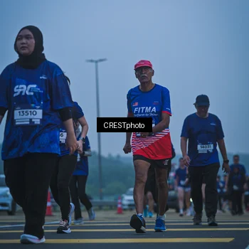 Runner Photo 7500676