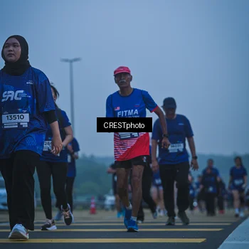 Runner Photo 7500677