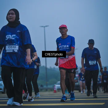 Runner Photo 7500679