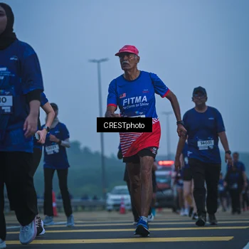 Runner Photo 7500680