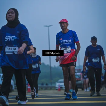 Runner Photo 7500686