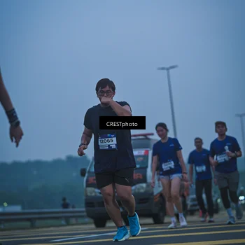Runner Photo 7500697