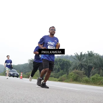 Runner Photo 7500701