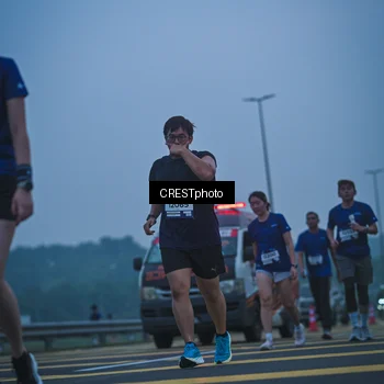 Runner Photo 7500705