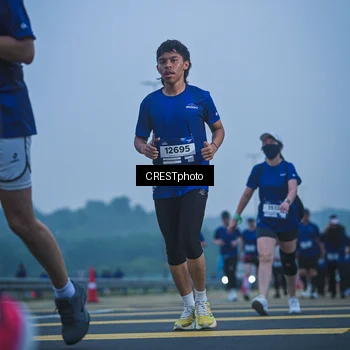 Runner Photo 7500773
