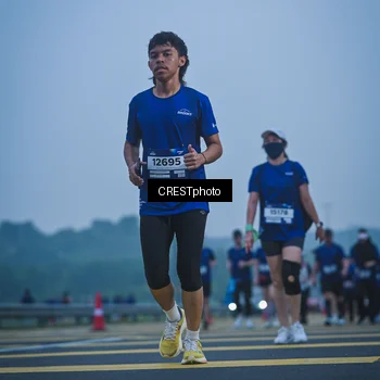 Runner Photo 7500775