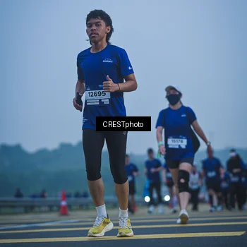 Runner Photo 7500777