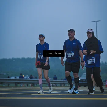 Runner Photo 7500806