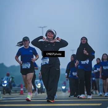 Runner Photo 7500812