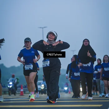 Runner Photo 7500816