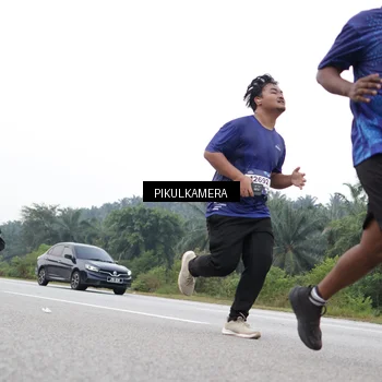 Runner Photo 7500821