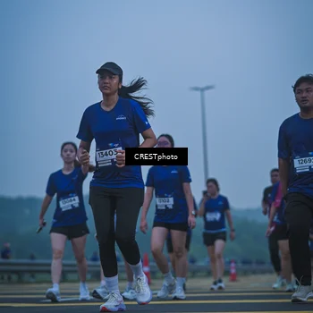 Runner Photo 7500873