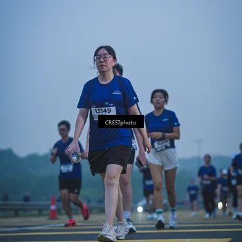 Runner Photo 7500901