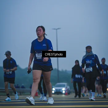 Runner Photo 7500905