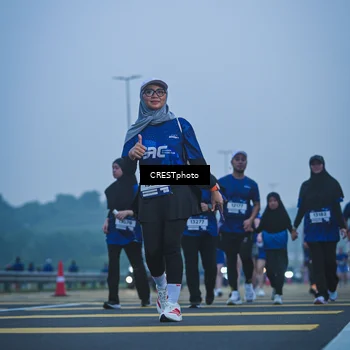 Runner Photo 7500923