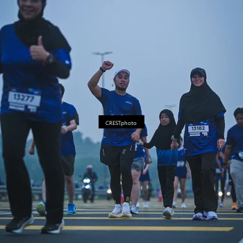 Runner Photo 7500924
