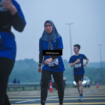 Runner Photo 7500990