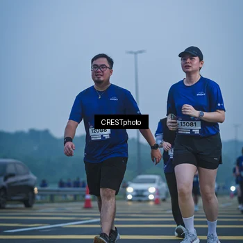 Runner Photo 7501016