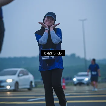 Runner Photo 7501018