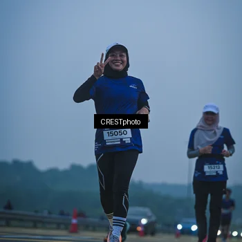 Runner Photo 7501038