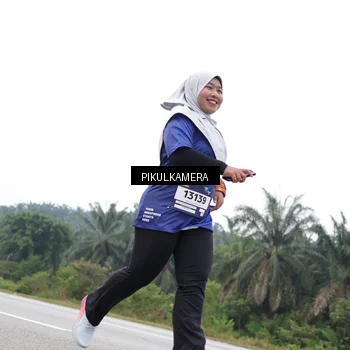 Runner Photo 7501044