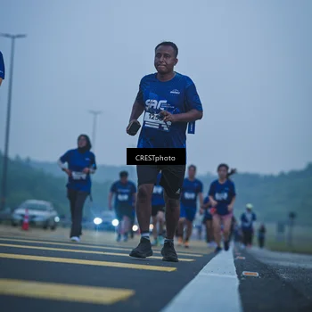Runner Photo 7501076