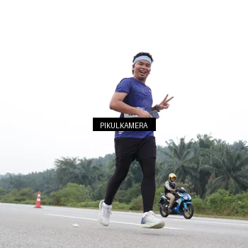 Runner Photo 7501078