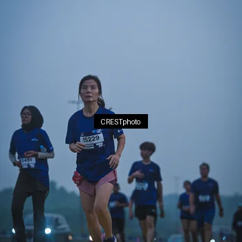 Runner Photo 7501090