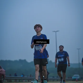 Runner Photo 7501107
