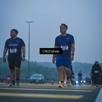 Runner Photo 7501109